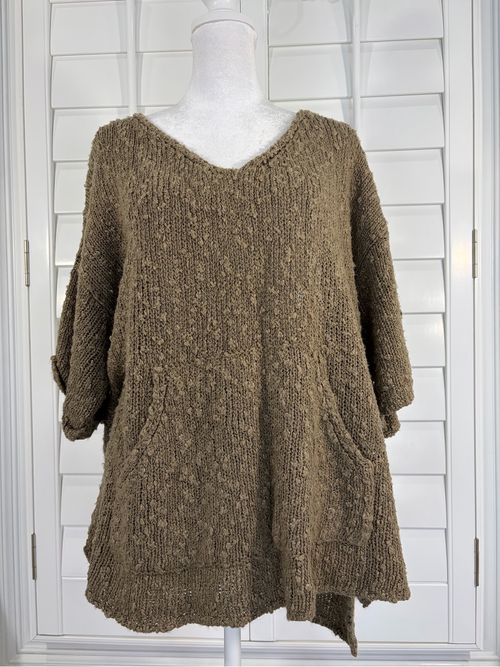 O'Neill Relaxed V-Neck Kangaroo Pocket Olive Brown Sweater Tunic (L)